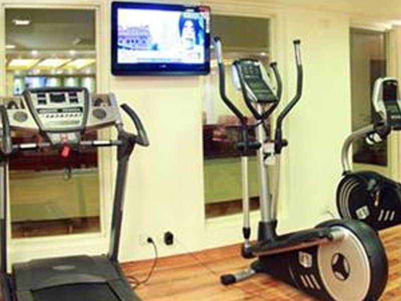 אמריצר Comfort Inn Gsk מראה חיצוני תמונה